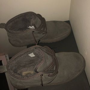 Gray uggs